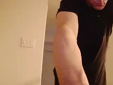 Snapshot of L0cKyseven77 chatting on March 11, 2025, 12:44 am L0cKyseven77 online show from March 11, 2025, 12:44 am