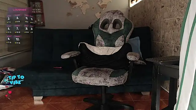 Snapshot of rogert_xx chatting on September 23, 2025, 12:57 am rogert xx online show from September 23, 2025, 12:57 am