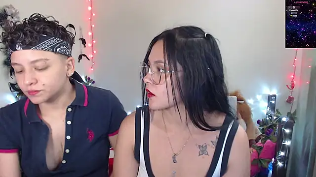 Snapshot of Antonella_Cruz02 chatting on December 11, 2024, 7:57 pm Antonella Cruz02 online show from December 11, 2024, 7:57 pm