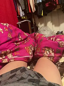 Snapshot of A6229 chatting on January 31, 2025, 11:35 am A6229 online show from January 31, 2025, 11:35 am