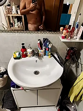 Snapshot of elbuenante chatting on October 1, 2025, 7:03 am elbuenante online show from October 1, 2025, 7:03 am