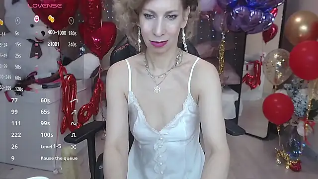 Snapshot of AdrianaSea chatting on February 13, 2025, 7:45 am AdrianaSea online show from February 13, 2025, 7:45 am