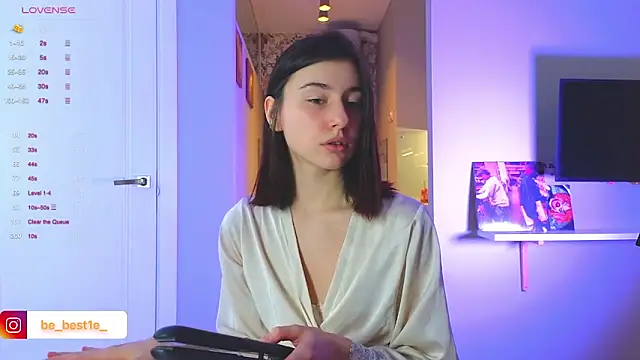 Snapshot of Vostok-6 chatting on February 10, 2025, 10:53 am Vostok-6 online show from February 10, 2025, 10:53 am