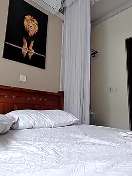 Snapshot of Sexy-Aljan chatting on December 24, 2024, 12:44 pm Sexy-Aljan online show from December 24, 2024, 12:44 pm