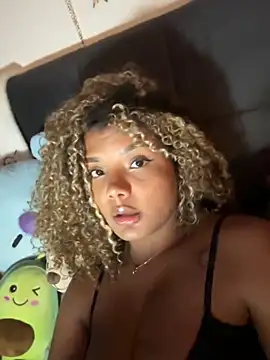 ivy copper1 online show from October 12, 2025, 3:27 am