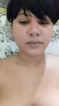 Snapshot of Yara0k chatting on January 14, 2025, 2:00 pm Yara0k online show from January 14, 2025, 2:00 pm