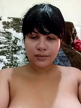 Snapshot of Yara0k chatting on February 7, 2025, 9:47 am Yara0k online show from February 7, 2025, 9:47 am