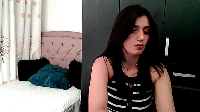 Snapshot of ZajiraShane chatting on March 15, 2025, 1:30 am ZajiraShane online show from March 15, 2025, 1:30 am