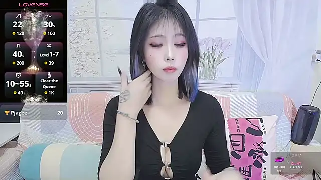 Snapshot of wen_rou chatting on September 28, 2025, 2:22 pm wen rou online show from September 28, 2025, 2:22 pm