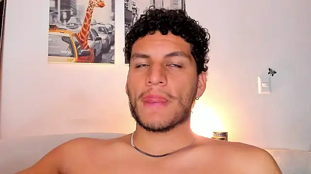 Snapshot of Curlblue chatting on February 13, 2025, 5:16 am Curlblue online show from February 13, 2025, 5:16 am