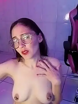 Snapshot of Lua34682 chatting on March 1, 2025, 9:04 pm Lua34682 online show from March 1, 2025, 9:04 pm