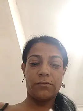 Snapshot of Hellen__4master chatting on November 4, 2025, 4:28 pm Hellen 4master online show from November 4, 2025, 4:28 pm