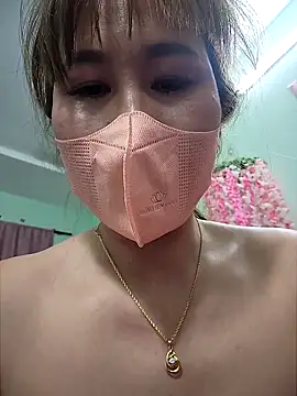 Snapshot of zizi_public chatting on February 18, 2025, 2:59 am zizi public online show from February 18, 2025, 2:59 am