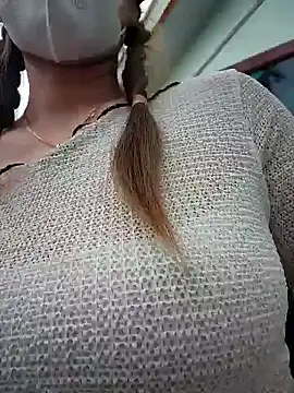 Snapshot of zizi_public chatting on February 19, 2025, 3:17 am zizi public online show from February 19, 2025, 3:17 am