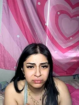 Snapshot of ThickerThanYoBitch chatting on September 15, 2025, 2:50 pm ThickerThanYoBitch online show from September 15, 2025, 2:50 pm