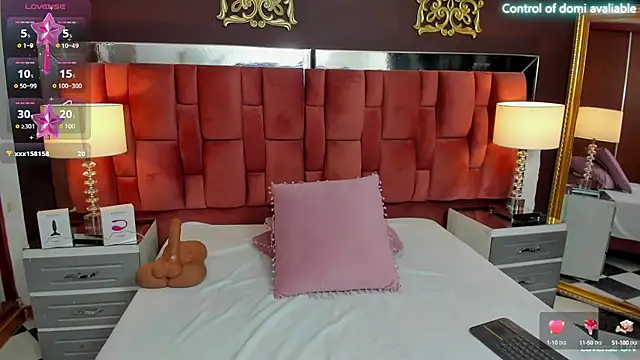 Snapshot of mariamRosse chatting on March 4, 2025, 6:15 am mariamRosse online show from March 4, 2025, 6:15 am