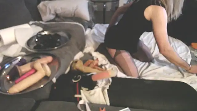 Snapshot of AssmannCD chatting on January 9, 2025, 4:30 am AssmannCD online show from January 9, 2025, 4:30 am