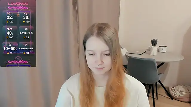 Snapshot of Alyaley chatting on February 5, 2025, 12:42 am Alyaley online show from February 5, 2025, 12:42 am