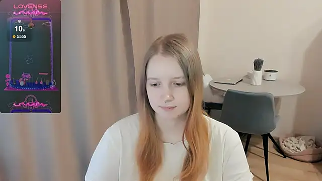 Snapshot of Alyaley chatting on March 3, 2025, 2:04 pm Alyaley online show from March 3, 2025, 2:04 pm