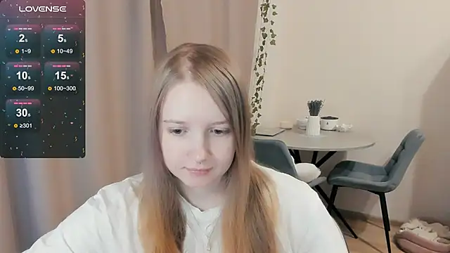 Snapshot of Alyaley chatting on October 22, 2025, 1:22 pm Alyaley online show from October 22, 2025, 1:22 pm