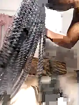 Snapshot of Bella045 chatting on February 20, 2025, 7:52 pm Bella045 online show from February 20, 2025, 7:52 pm