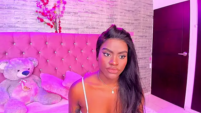 Snapshot of IsabellaBromsS chatting on February 7, 2025, 9:15 pm IsabellaBromsS online show from February 7, 2025, 9:15 pm