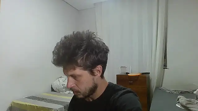 Snapshot of prorafadodoce chatting on October 29, 2025, 7:32 am prorafadodoce online show from October 29, 2025, 7:32 am