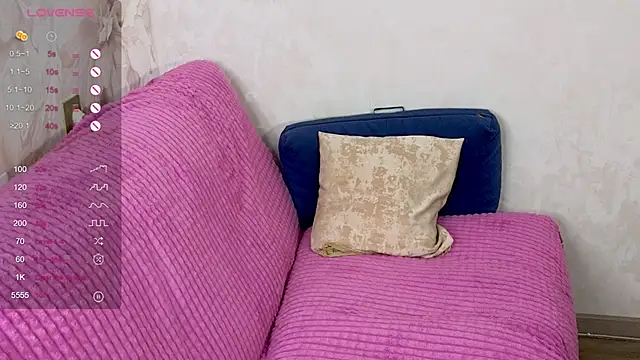 Snapshot of TrissMerigold9 chatting on September 8, 2025, 7:46 pm TrissMerigold9 online show from September 8, 2025, 7:46 pm