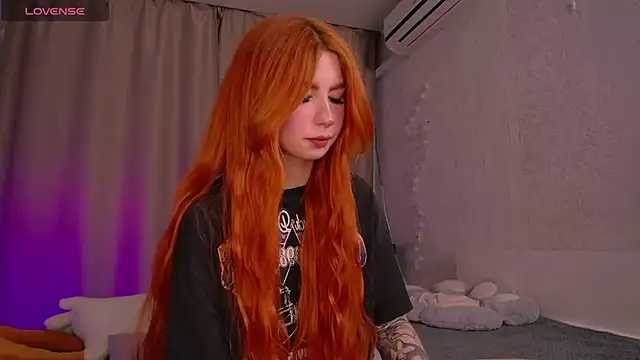 Snapshot of Evaa_Moonn_ chatting on March 10, 2025, 9:10 am Evaa Moonn online show from March 10, 2025, 9:10 am