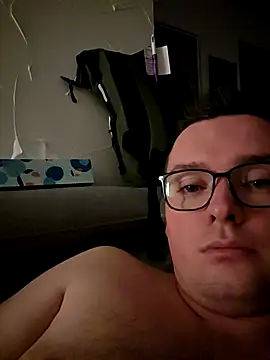 Snapshot of Phoenix23Fd1 chatting on October 17, 2025, 8:44 pm Phoenix23Fd1 online show from October 17, 2025, 8:44 pm