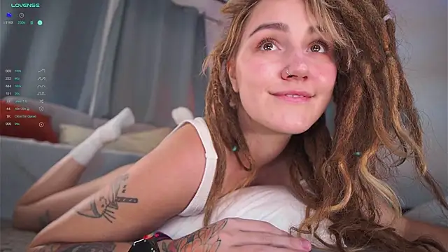 Snapshot of Winnie_sweet chatting on October 22, 2025, 11:54 am Winnie sweet online show from October 22, 2025, 11:54 am