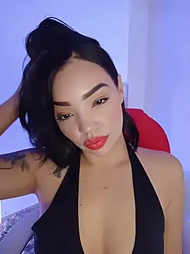 Snapshot of Sara_LipsX chatting on November 12, 2025, 12:44 am Sara LipsX online show from November 12, 2025, 12:44 am