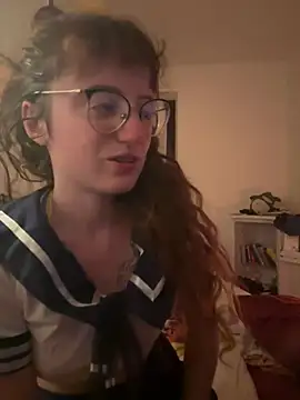 Snapshot of _foxygirl_ chatting on January 30, 2025, 6:10 pm  foxygirl  online show from January 30, 2025, 6:10 pm