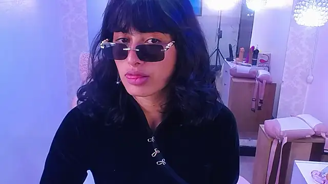 Snapshot of candy_lux_ chatting on January 11, 2025, 5:07 pm candy lux  online show from January 11, 2025, 5:07 pm