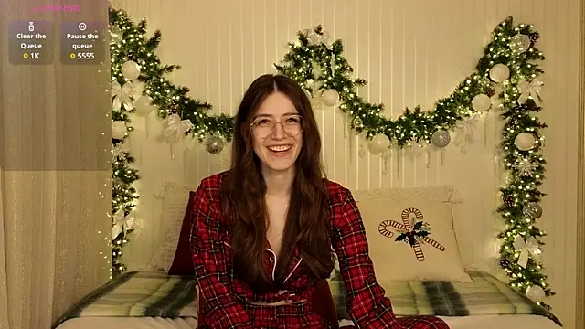 Snapshot of Ester_Hill chatting on January 9, 2025, 11:45 pm Ester Hill online show from January 9, 2025, 11:45 pm