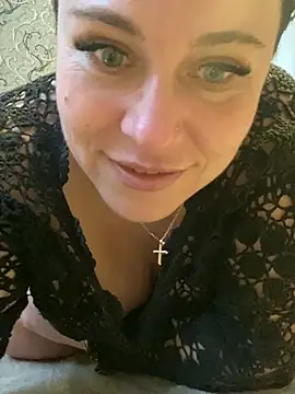 Snapshot of CuteNata chatting on December 13, 2024, 1:44 pm CuteNata online show from December 13, 2024, 1:44 pm