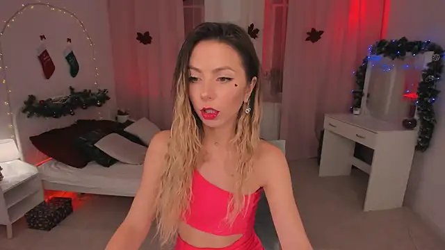 Snapshot of Love_Lines chatting on December 30, 2024, 4:09 am Love Lines online show from December 30, 2024, 4:09 am