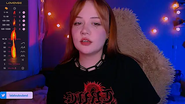 Snapshot of lala_loulou_land chatting on March 18, 2025, 10:26 pm lala loulou land online show from March 18, 2025, 10:26 pm