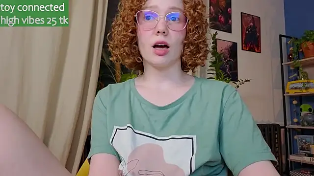 Snapshot of _lightmyfire chatting on March 21, 2025, 5:23 pm lightmyfire online show from March 21, 2025, 5:23 pm