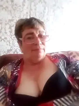 Snapshot of Lee_Nell chatting on December 29, 2024, 6:03 am Lee Nell online show from December 29, 2024, 6:03 am