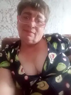 Snapshot of Lee_Nell chatting on January 5, 2025, 4:25 am Lee Nell online show from January 5, 2025, 4:25 am