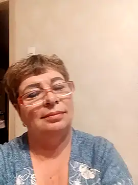 Snapshot of Lee_Nell chatting on January 9, 2025, 5:34 am Lee Nell online show from January 9, 2025, 5:34 am
