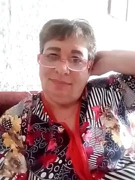 Snapshot of Lee_Nell chatting on February 4, 2025, 9:17 am Lee Nell online show from February 4, 2025, 9:17 am