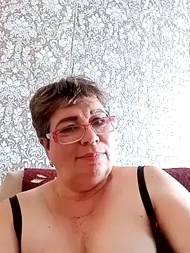 Snapshot of Lee_Nell chatting on February 17, 2025, 6:53 am Lee Nell online show from February 17, 2025, 6:53 am