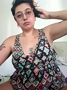 Snapshot of ConeNella chatting on March 4, 2025, 6:07 pm ConeNella online show from March 4, 2025, 6:07 pm