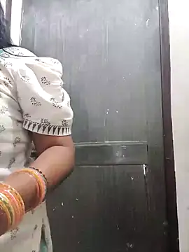 Snapshot of IslamicPimento chatting on December 9, 2024, 2:34 am IslamicPimento online show from December 9, 2024, 2:34 am