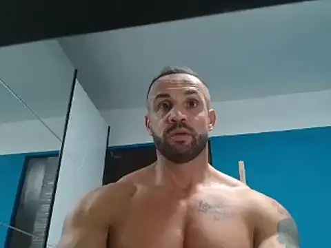 Snapshot of Magnificmuscles89 chatting on December 3, 2024, 10:29 pm Magnificmuscles89 online show from December 3, 2024, 10:29 pm