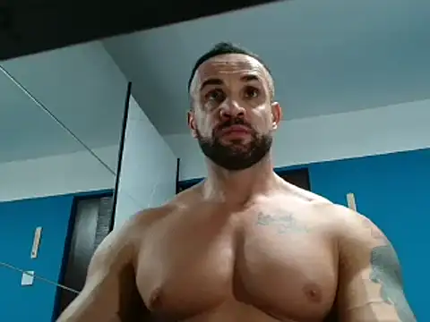 Snapshot of Magnificmuscles89 chatting on December 28, 2024, 10:23 pm Magnificmuscles89 online show from December 28, 2024, 10:23 pm