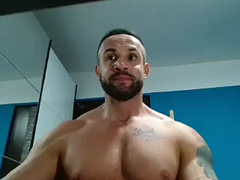 Snapshot of Magnificmuscles89 chatting on January 4, 2025, 11:06 pm Magnificmuscles89 online show from January 4, 2025, 11:06 pm