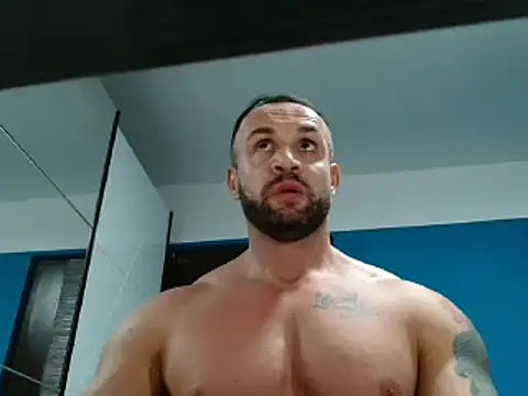 Snapshot of Magnificmuscles89 chatting on January 5, 2025, 11:12 pm Magnificmuscles89 online show from January 5, 2025, 11:12 pm